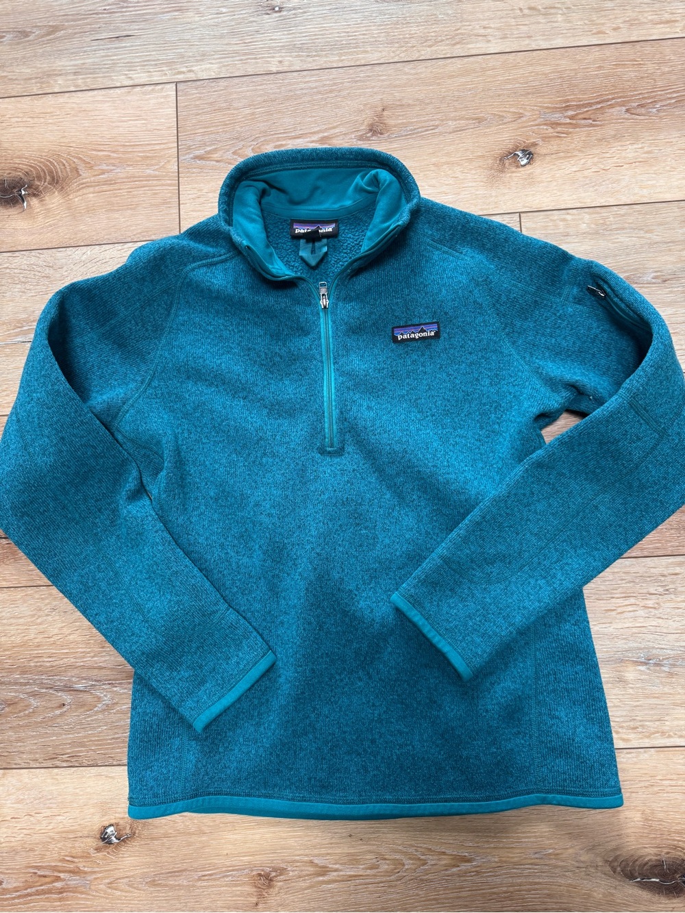 Patagonia Teal Women’s Quarter Zip Fleece Pullover Better Sweater